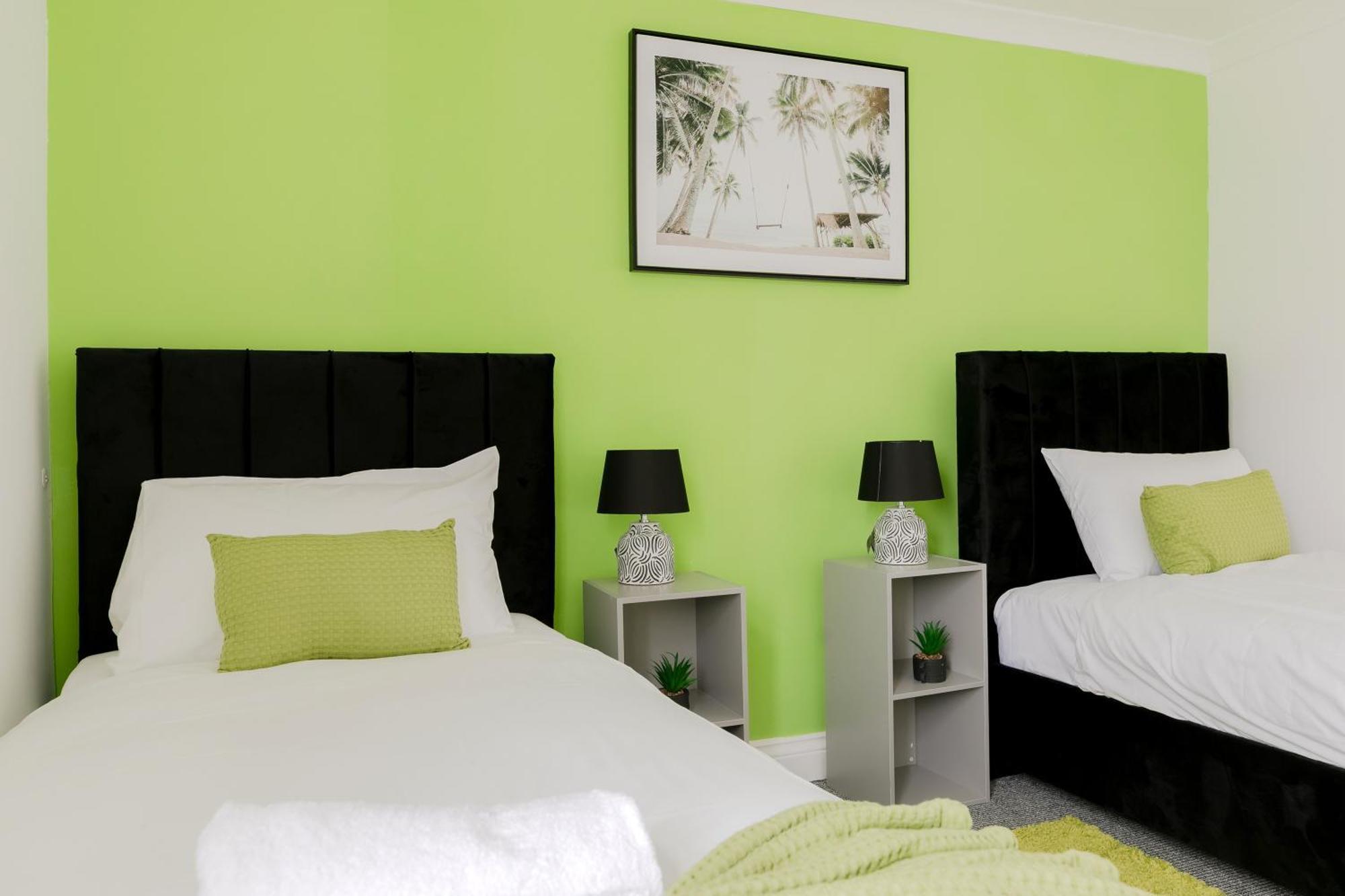 5Br House, Free Parking Offa12, Contractor, Big Families, Relocation Βίλα Redbridge Εξωτερικό φωτογραφία