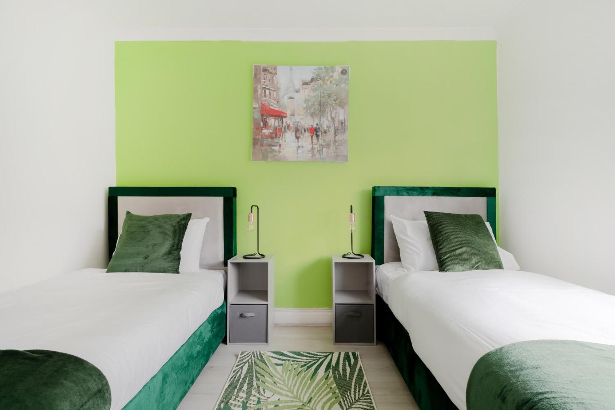 5Br House, Free Parking Offa12, Contractor, Big Families, Relocation Βίλα Redbridge Εξωτερικό φωτογραφία