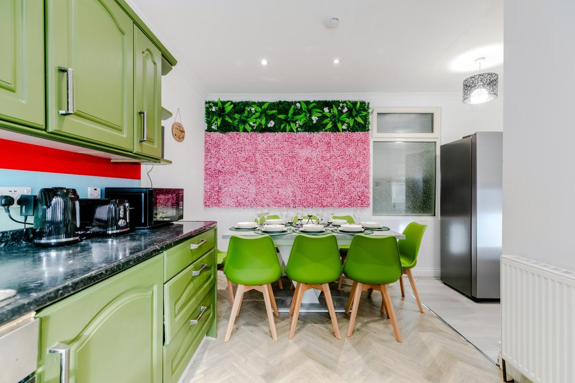 5Br House, Free Parking Offa12, Contractor, Big Families, Relocation Βίλα Redbridge Εξωτερικό φωτογραφία